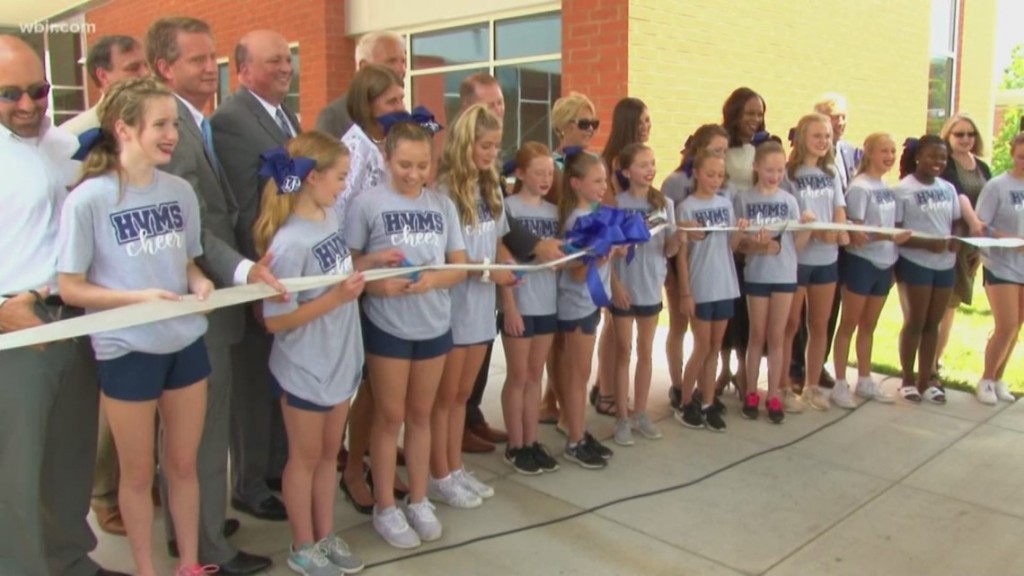 Hardin Valley Ribbon Cutting 2018: Randy Smith, Tim Burchett, Brad Anders, Terry Hill, Bob Thomas, Hugh Nystrom, Patti Bounds, Susan Horn, Evelyn Gill, Jennifer Owen